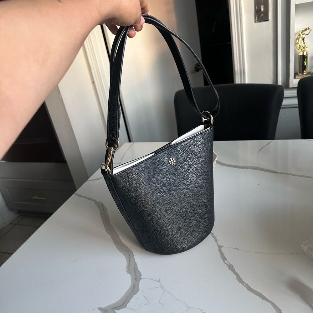 Tory Burch Black Shoulder Bag - Picture 7 of 11